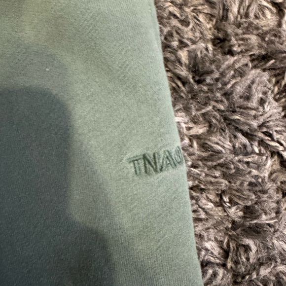 aritzia sweats - Picture 2 of 3